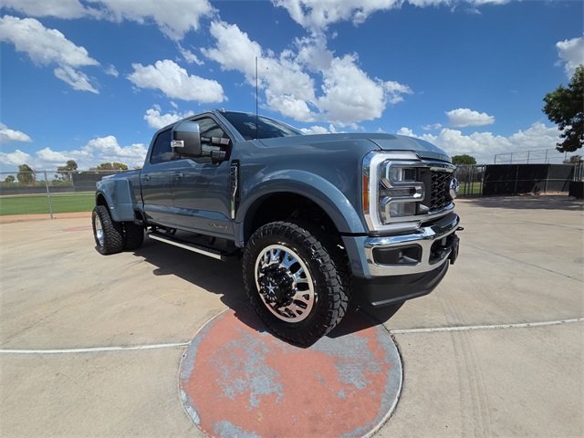 Photo of 2023 Ford F-450SD Lariat
